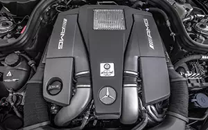   Mercedes-Benz E63 AMG 4MATIC US-spec - 2014