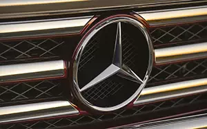   Mercedes-Benz G550 US-spec - 2013