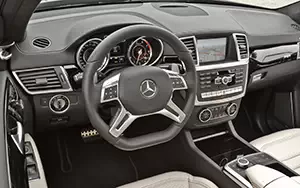   Mercedes-Benz GL63 AMG US-spec - 2013