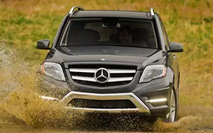   Mercedes-Benz GLK250 BlueTEC AMG Styling Package US-spec - 2013