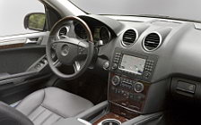   Mercedes-Benz ML550 - 2006
