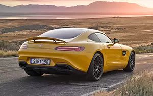   Mercedes-AMG GT S Exterior Night Package - 2014