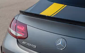 Обои автомобили Mercedes-AMG C 63 S Coupe Edition 1 - 2009