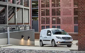   Mercedes-Benz Citan Panel Van - 2009