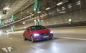 Обои автомобили Mercedes-Benz CLA 200 - 2019