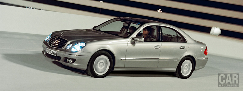   Mercedes-Benz E-class - 2006 - Car wallpapers