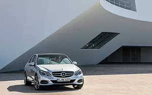   Mercedes-Benz E350 4MATIC - 2013