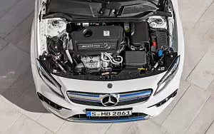   Mercedes-AMG GLA 45 4MATIC - 2017