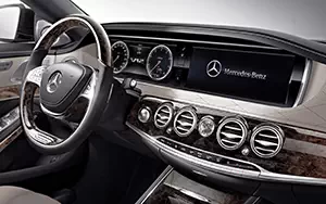   Mercedes-Benz S600 - 2014