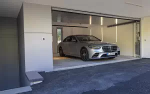 Обои автомобили Mercedes-Benz S-class AMG Line (High Tech Silver) - 2020