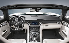   Mercedes-Benz SLS AMG Roadster - 2011