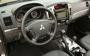   Mitsubishi Pajero 5door - 2014