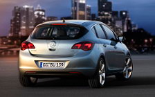   Opel Astra - 2009