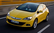   Opel Astra GTC Panoramic - 2011
