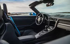   Porsche 911 Speedster (Miami Blue) - 2019