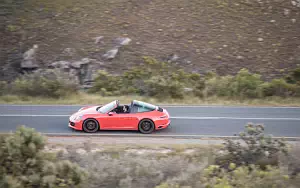   Porsche 911 Targa 4 GTS - 2017