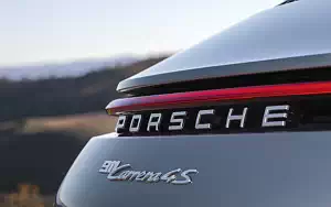   Porsche 911 Carrera 4S - 2019