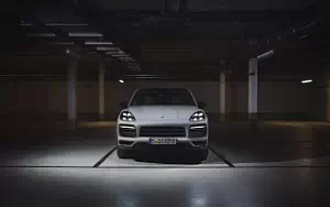   Porsche Cayenne GTS Coupe - 2020