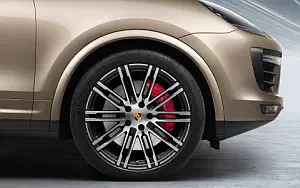   Porsche Cayenne Turbo - 2014