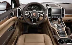   Porsche Cayenne - 2014