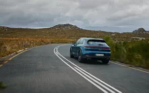   Porsche Cayenne - 2023