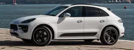 Porsche Macan GTS (Carrara White Metallic) - 2020
