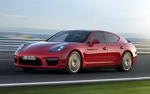   Porsche Panamera GTS - 2013