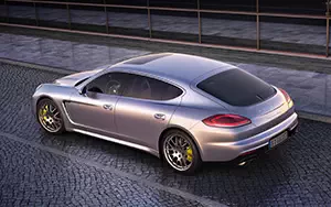   Porsche Panamera Turbo Executive - 2013