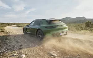   Porsche Taycan Turbo S Cross Turismo - 2021