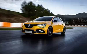   Renault Megane R.S. Trophy - 2018