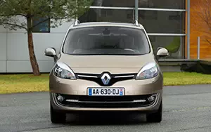  Renault Grand Scenic - 2013