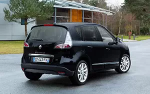   Renault Scenic - 2013