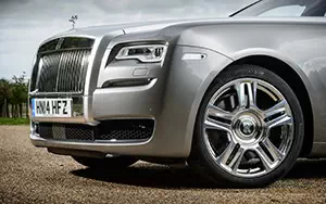   Rolls-Royce Ghost - 2014