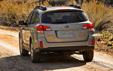  Subaru Outback 3.6R Limited - 2010