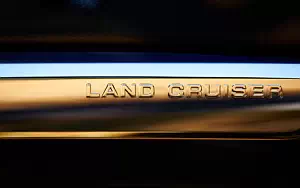   Toyota Land Cruiser 200 US-spec - 2016