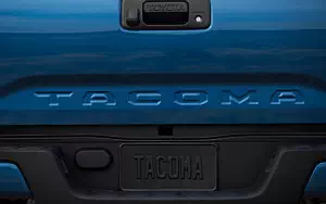   Toyota Tacoma Limited Double Cab - 2015