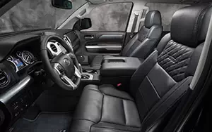   Toyota Tundra CrewMax Platinum - 2014