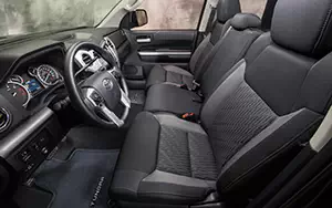   Toyota Tundra Double Cab SR5 TRD - 2014