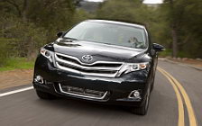   Toyota Venza US-spec - 2013