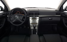 Toyota Avensis - 2003