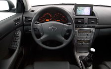 Toyota Avensis - 2005