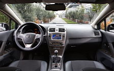   Toyota Avensis Wagon - 2011