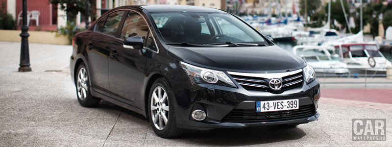   Toyota Avensis - 2011 - Car wallpapers