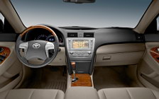   Toyota Camry - 2009