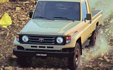   Toyota Land Cruiser 70 - 1984
