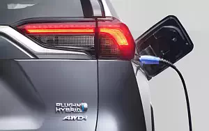   Toyota RAV4 Plug-in-Hybrid - 2020