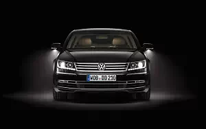   Volkswagen Phaeton - 2013
