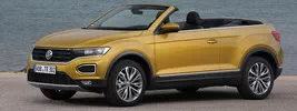 Volkswagen T-Roc Cabriolet (Turmeric Yellow) - 2020
