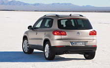   Volkswagen Tiguan Equipment Sport Style - 2011