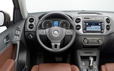   Volkswagen Tiguan Equipment Sport Style - 2011